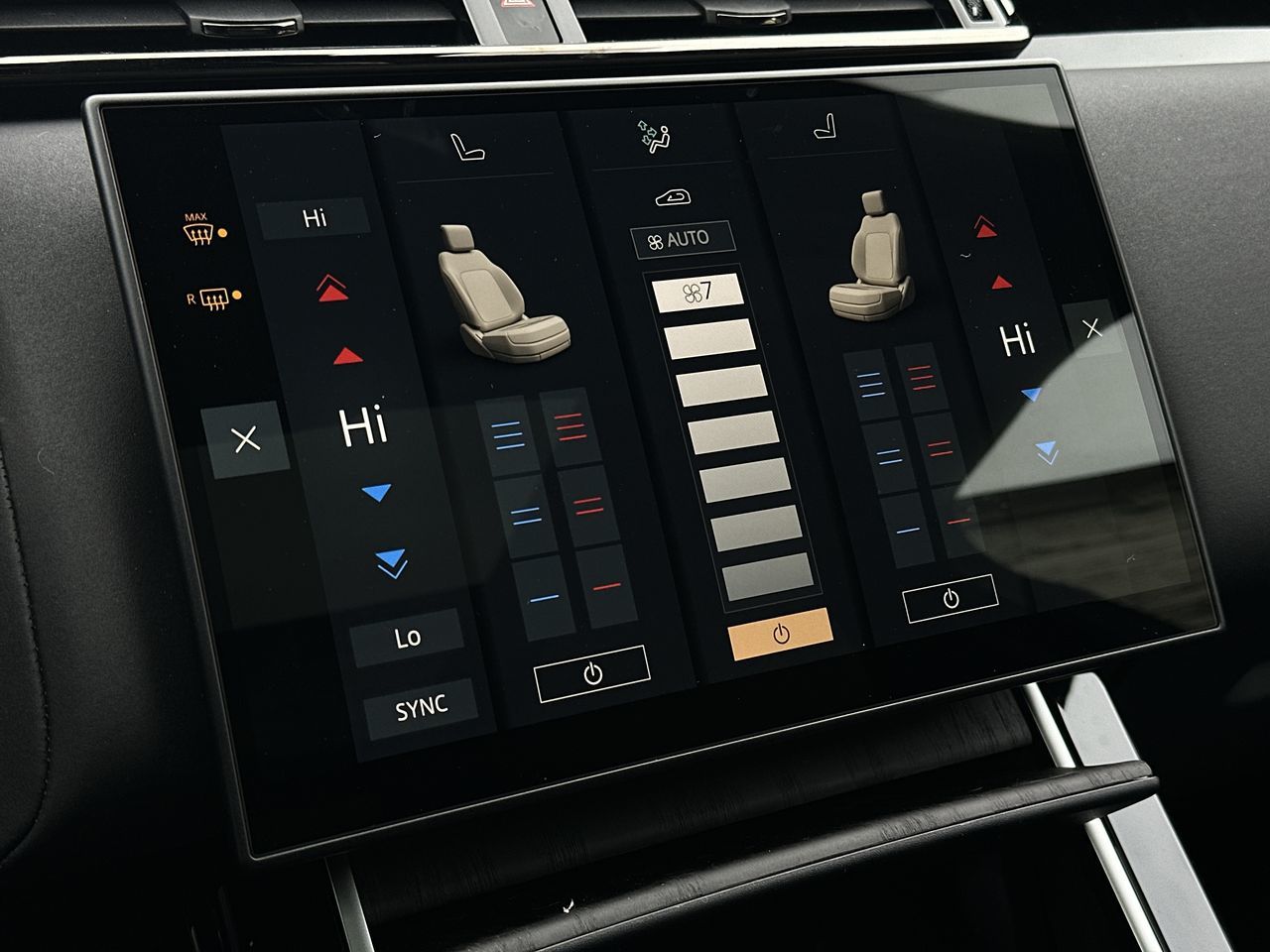 2026 Land Rover Range Rover Velar Mild Hybrid in Vancouver, British Columbia