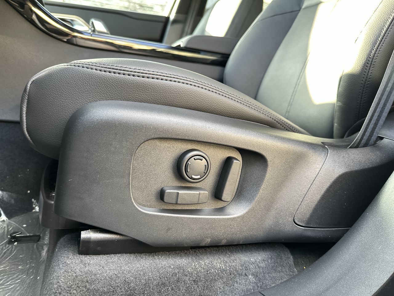 2026  Range Rover Velar Mild Hybrid