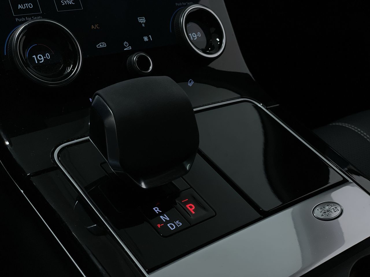 Land Rover Range Rover Velar  2021 à , Colombie-Britannique