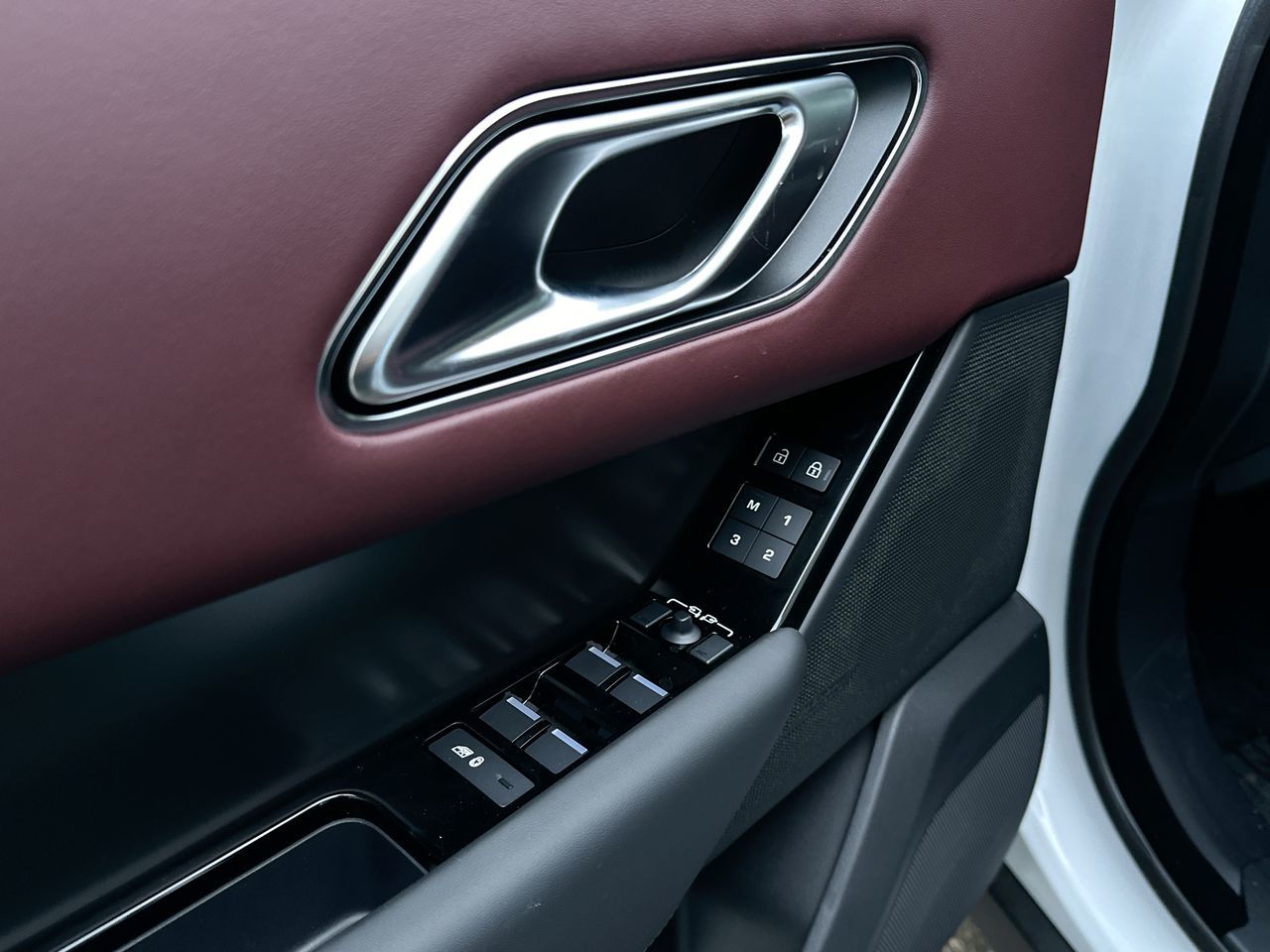 2024 Land Rover Range Rover Velar in Vancouver, British Columbia