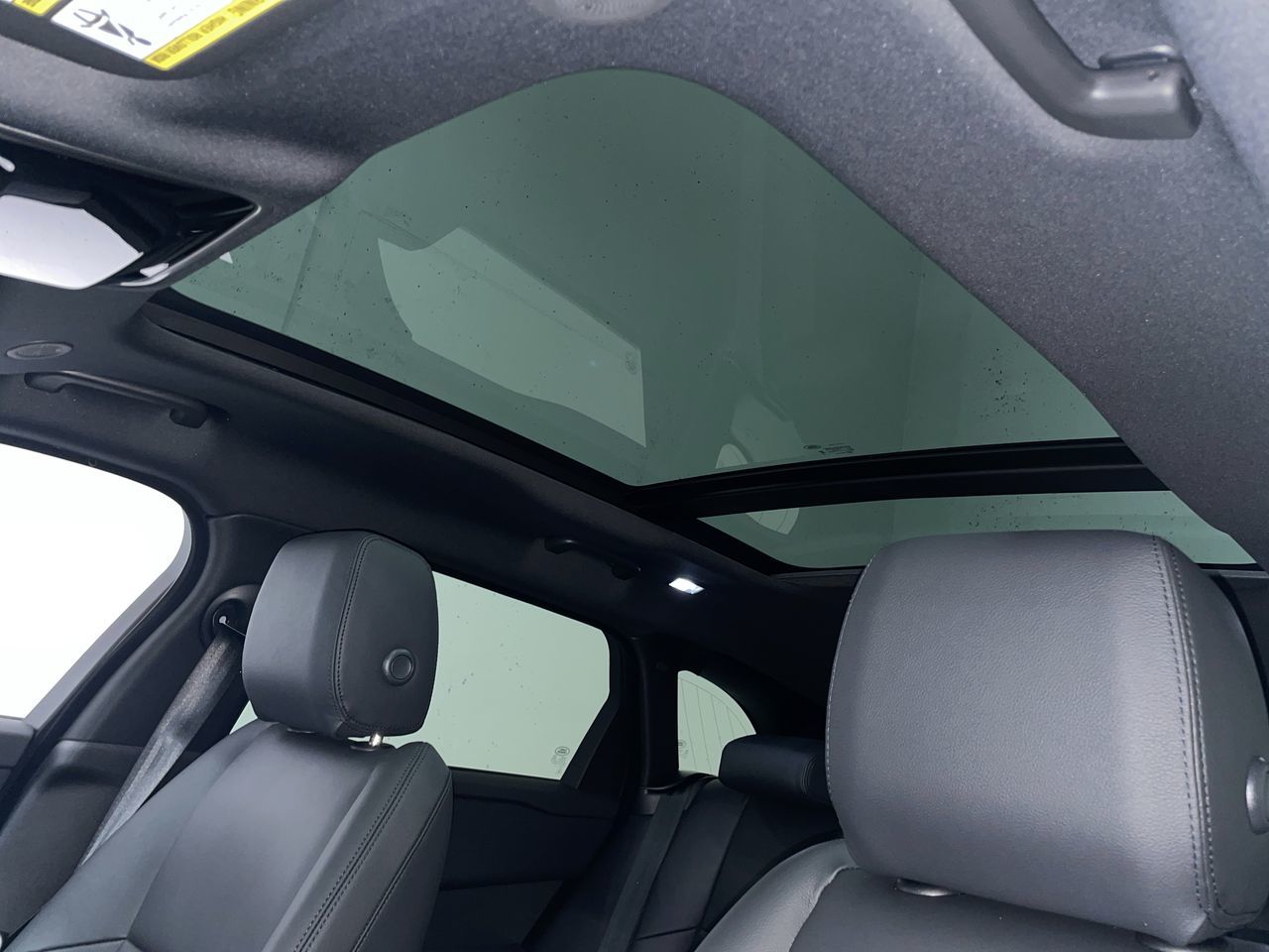 2025  Range Rover Velar