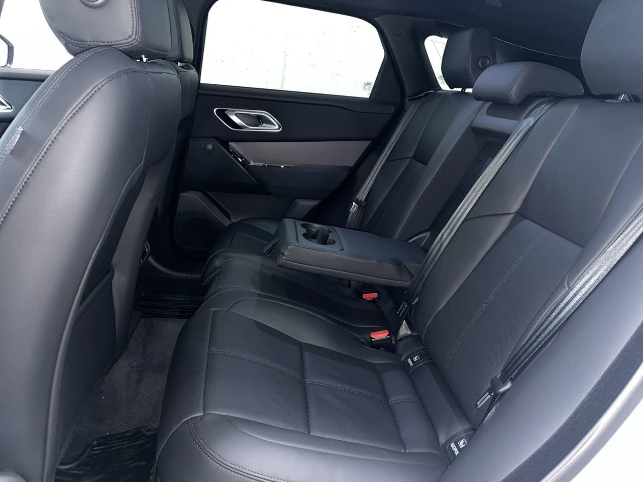 2025  Range Rover Velar