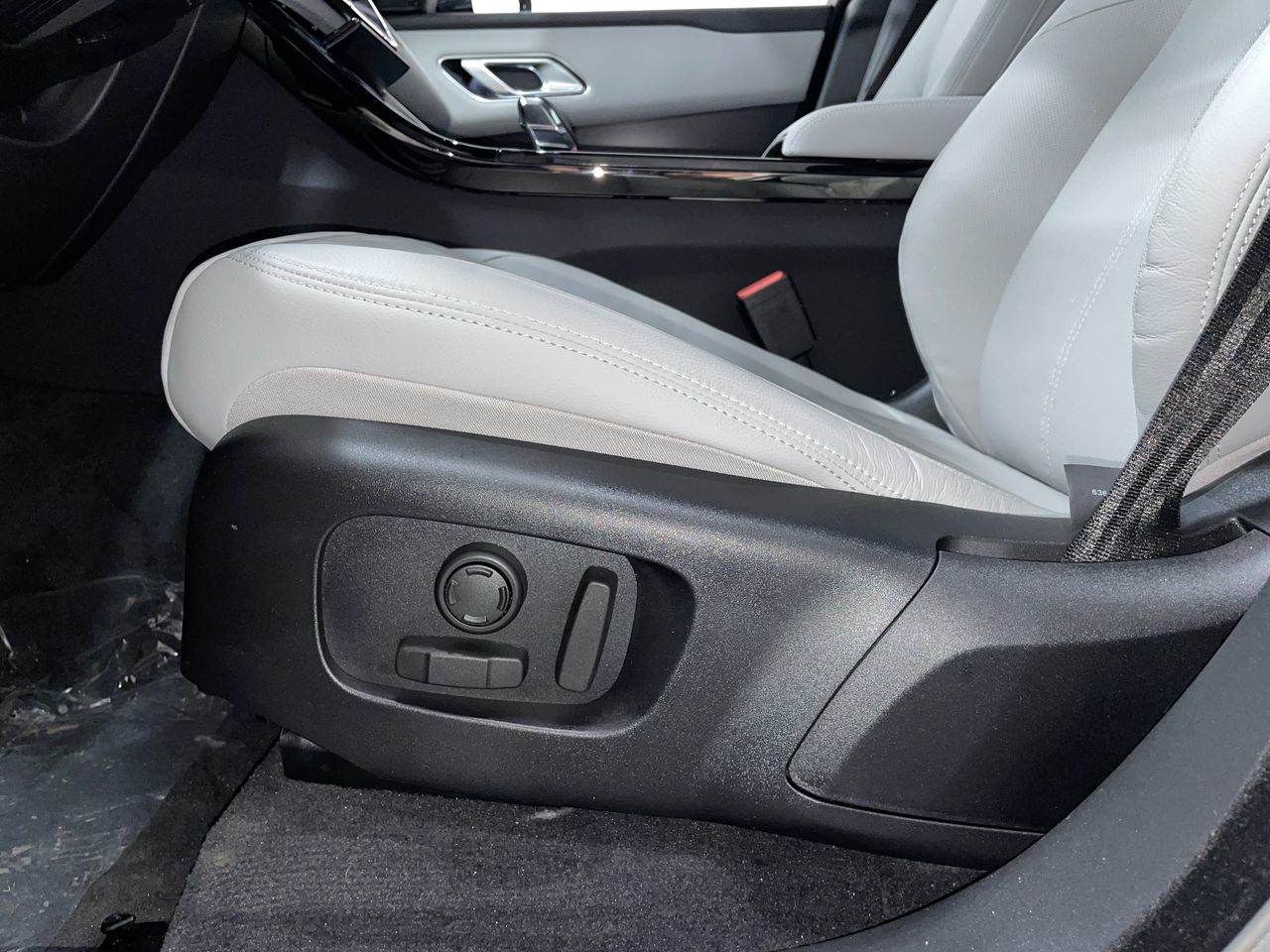 Land Rover Range Rover Velar  2026 à , Colombie-Britannique