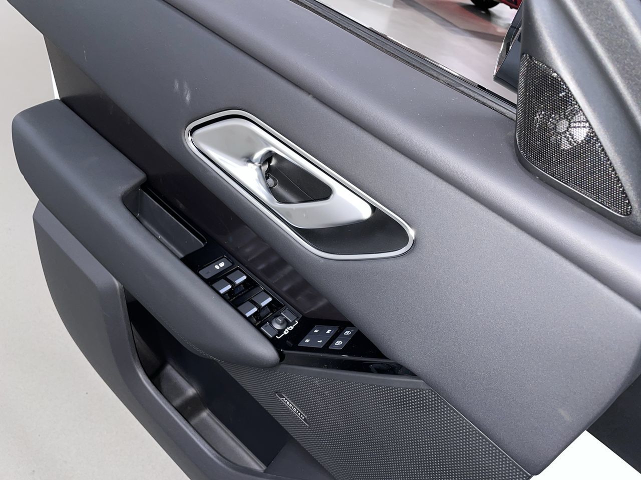 2026 Land Rover Range Rover Velar in Vancouver, British Columbia