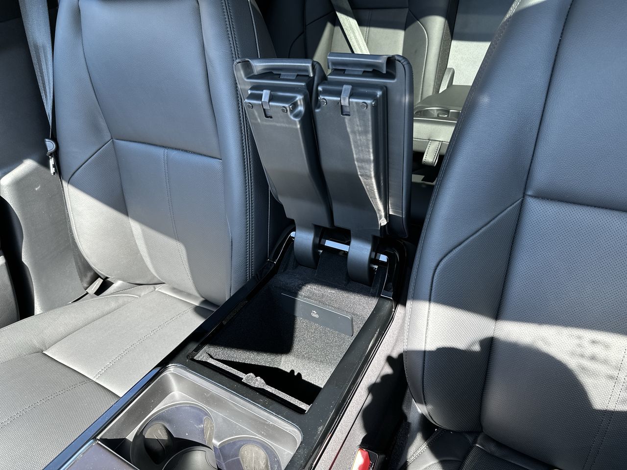 2026 Land Rover Range Rover Velar in Vancouver, British Columbia