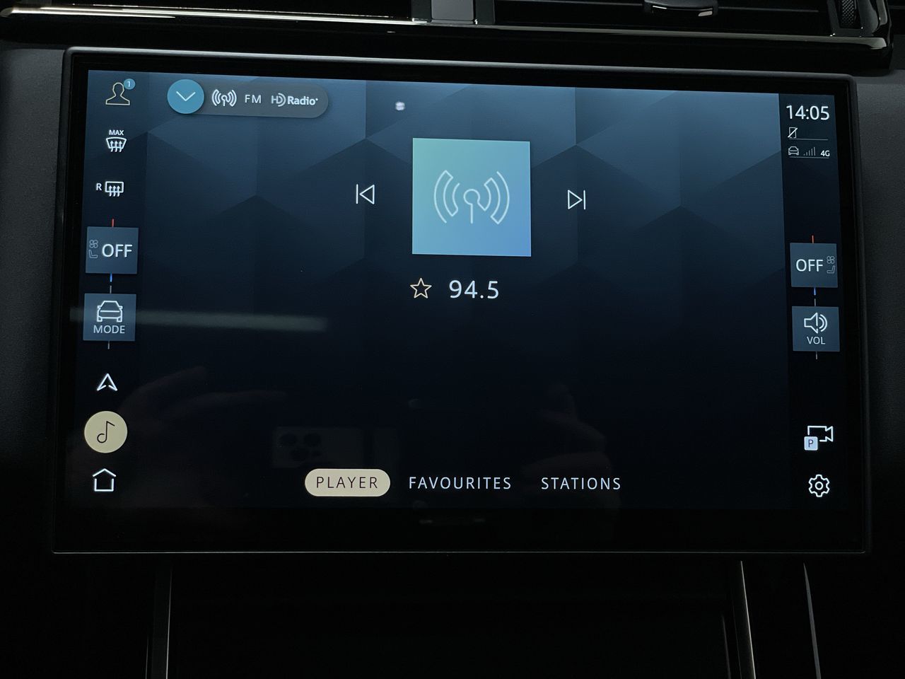 2026  Range Rover Velar