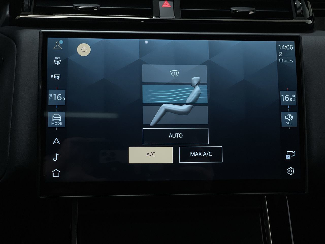 2026  Range Rover Velar
