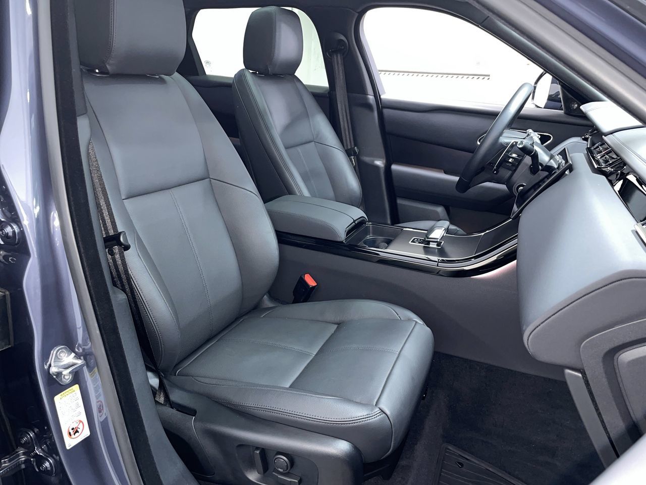 2026 Land Rover Range Rover Velar in Vancouver, British Columbia
