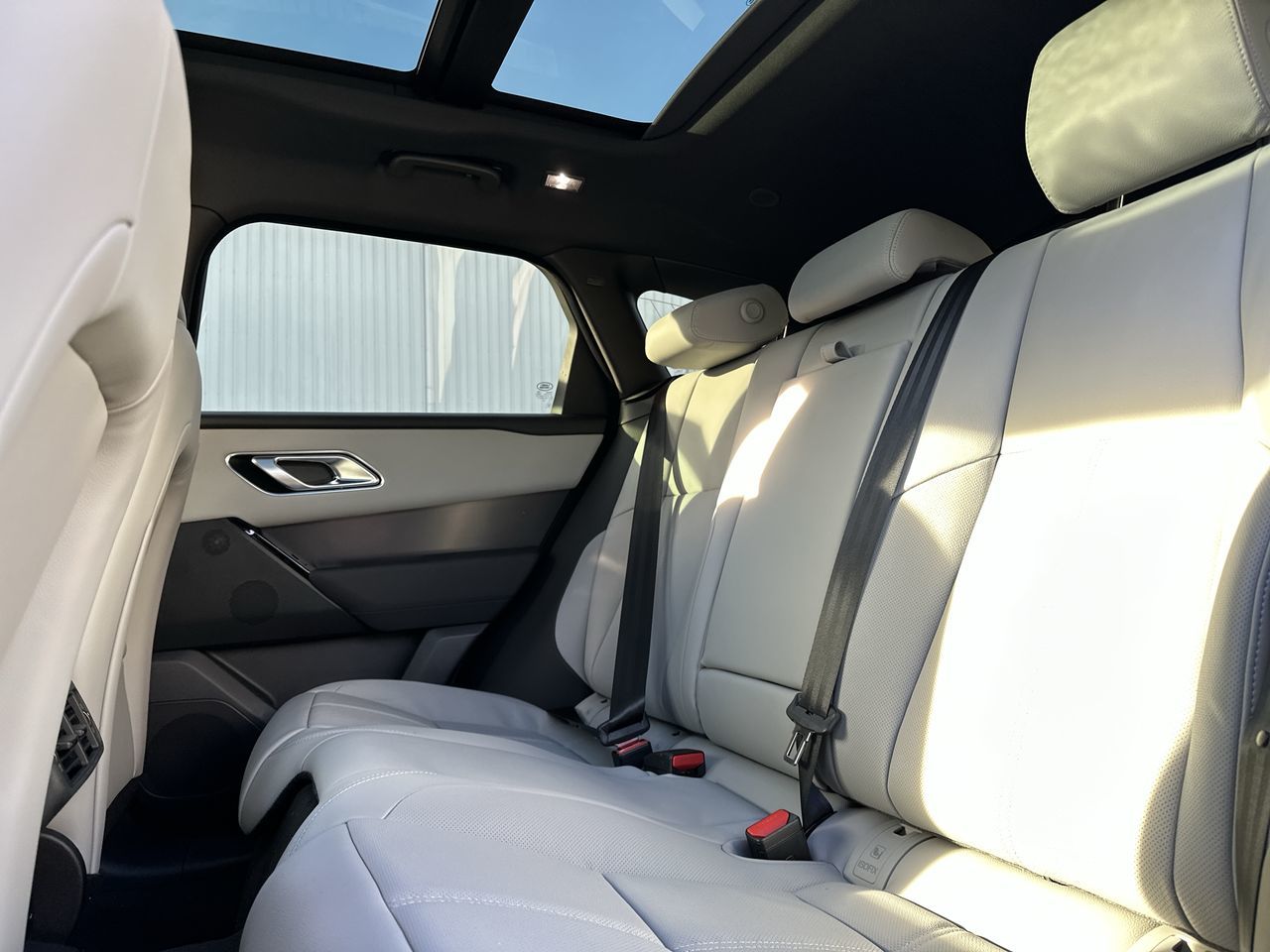 2026  Range Rover Velar