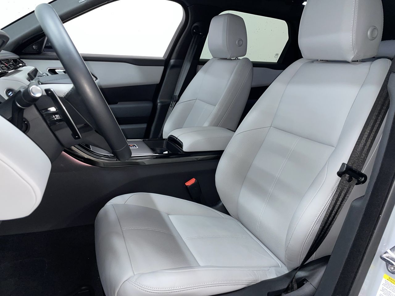 2026  Range Rover Velar