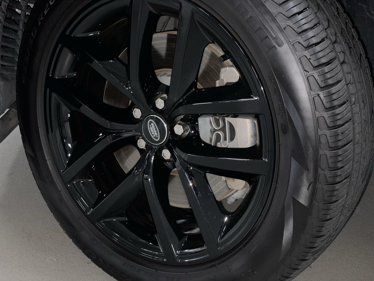 2026  Range Rover Velar