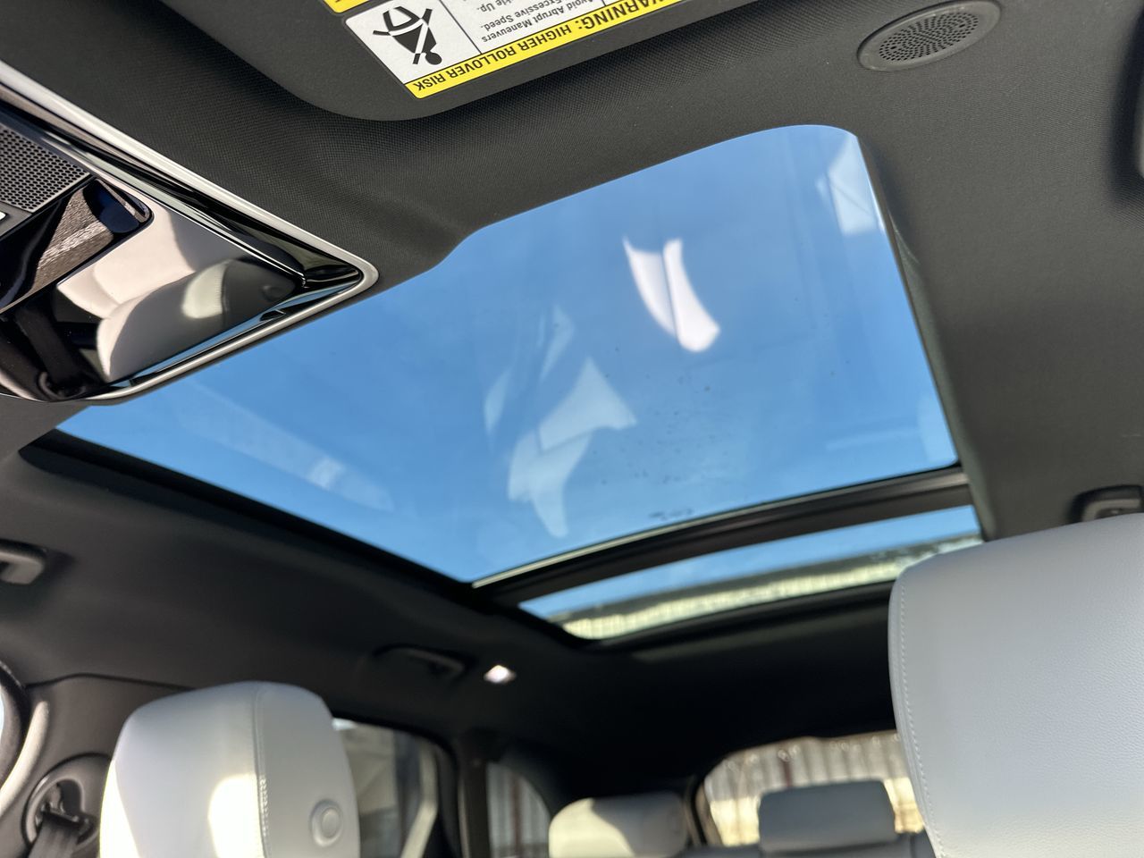 2026  Range Rover Velar