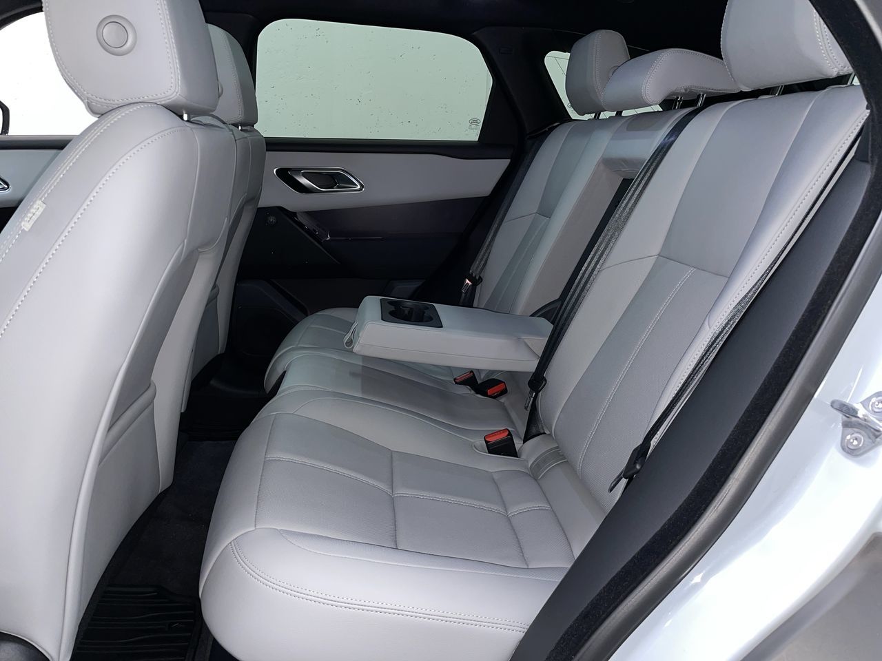 2026  Range Rover Velar