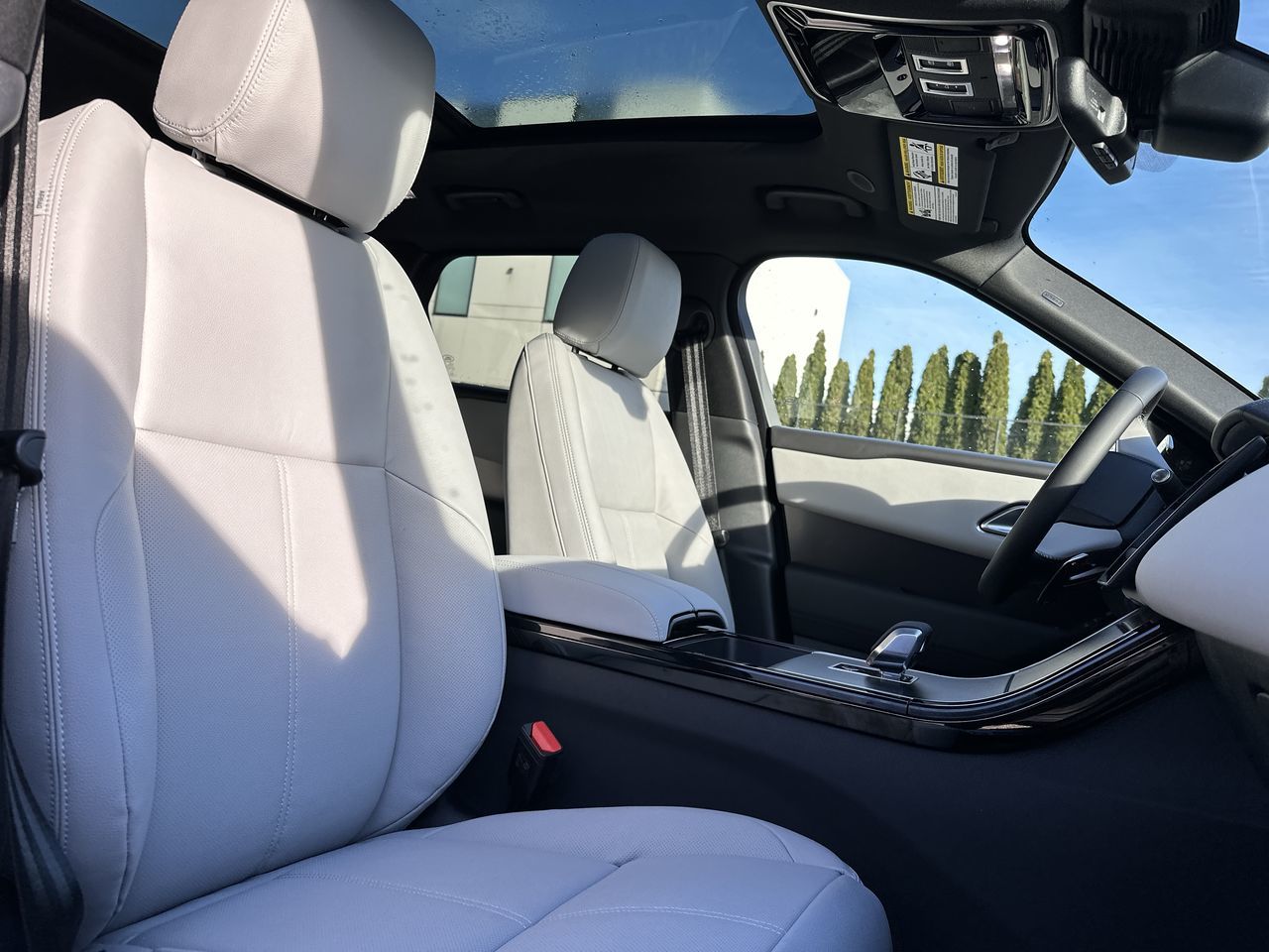 2026  Range Rover Velar