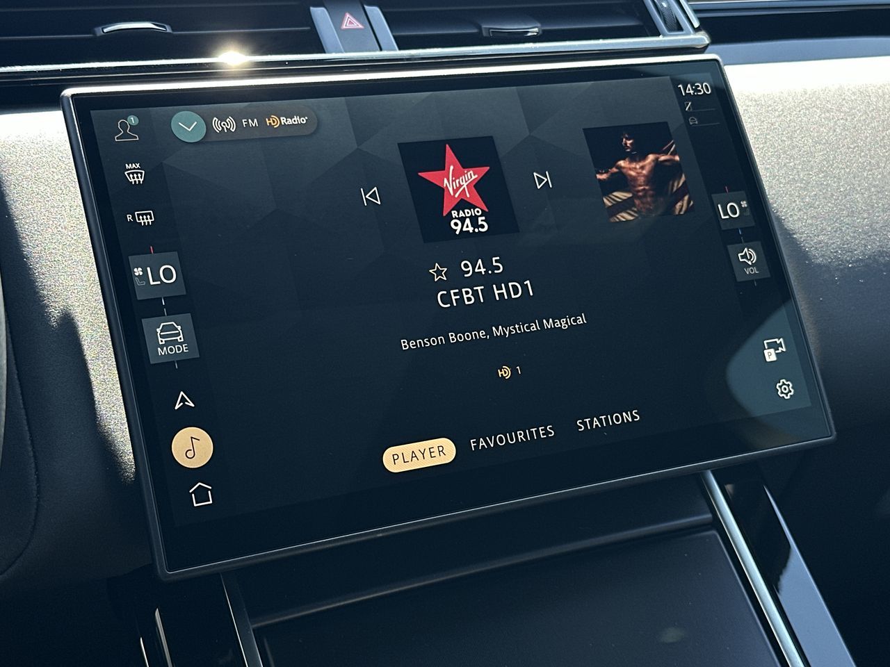 2026  Range Rover Velar