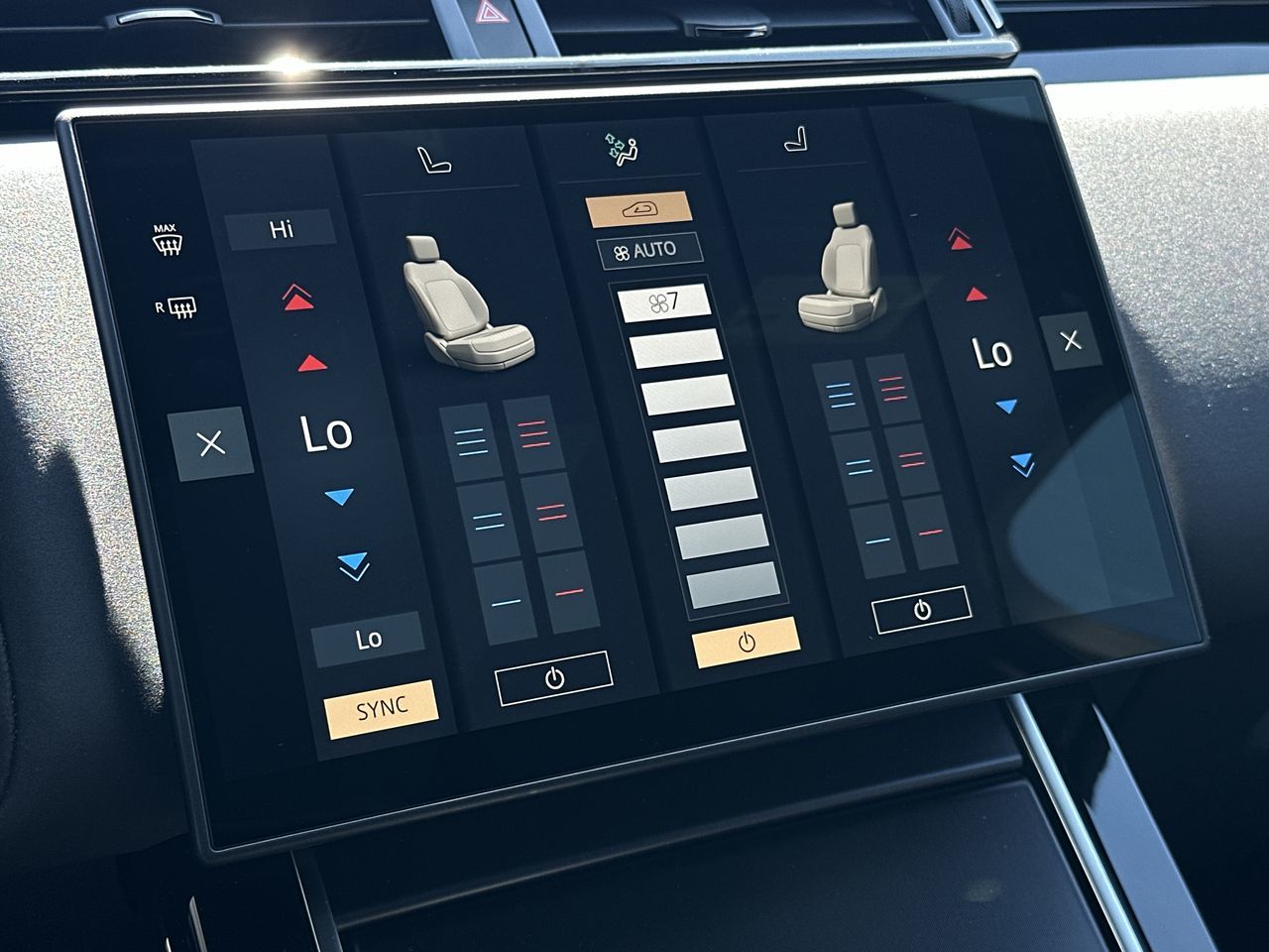 2026  Range Rover Velar