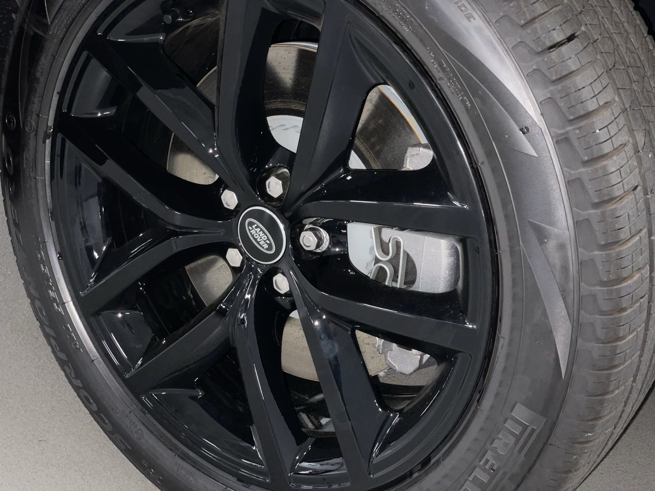 2026 Land Rover Range Rover Velar in Vancouver, British Columbia