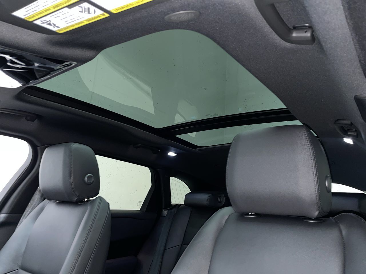 2026  Range Rover Velar