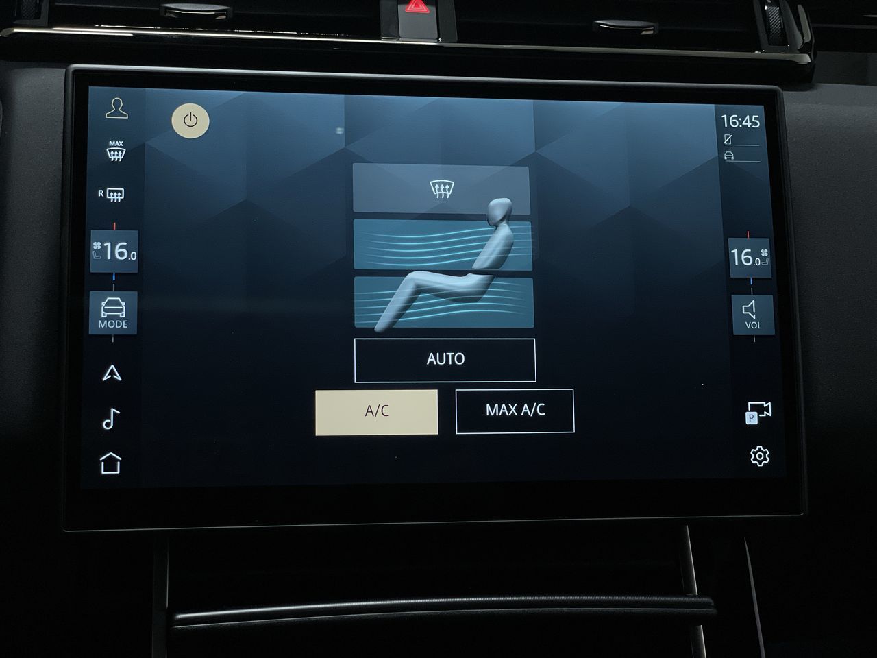 2026  Range Rover Velar