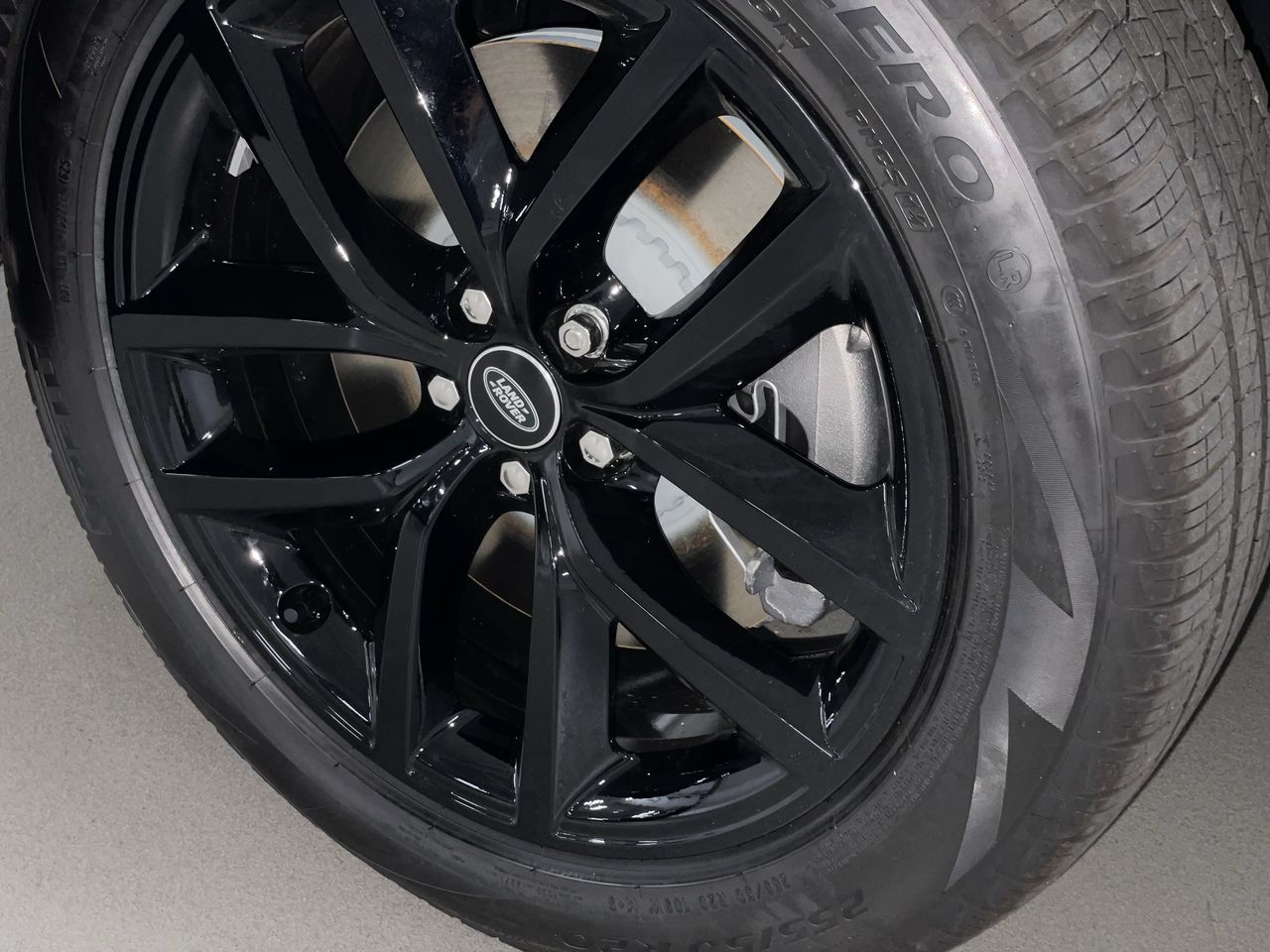 2026  Range Rover Velar