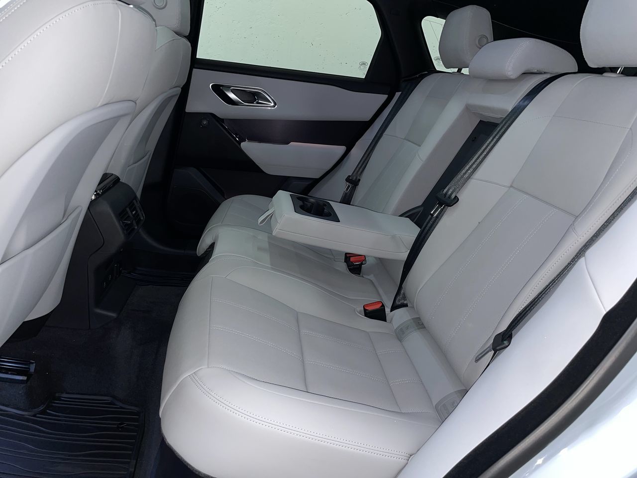 2026  Range Rover Velar