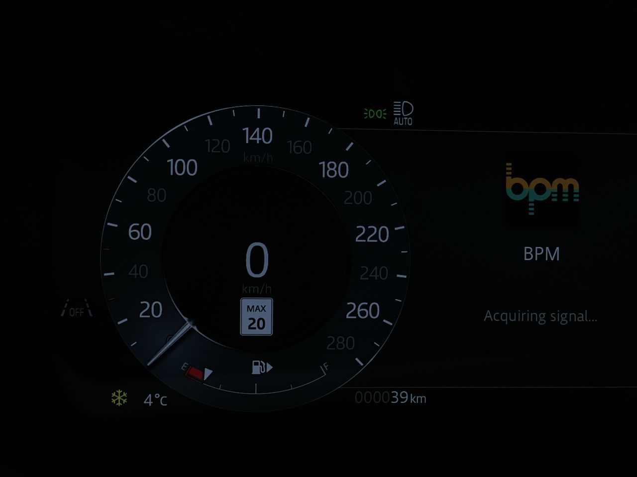 2026  Range Rover Velar