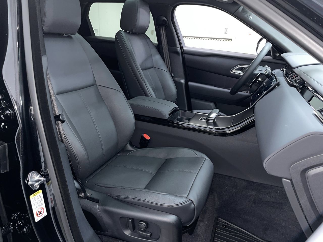 2026  Range Rover Velar