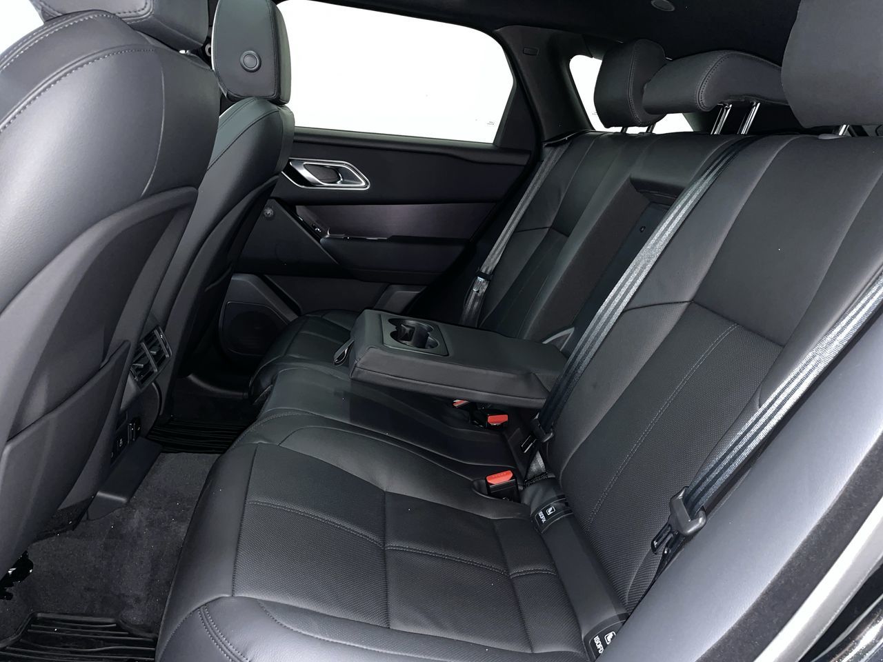 2026  Range Rover Velar