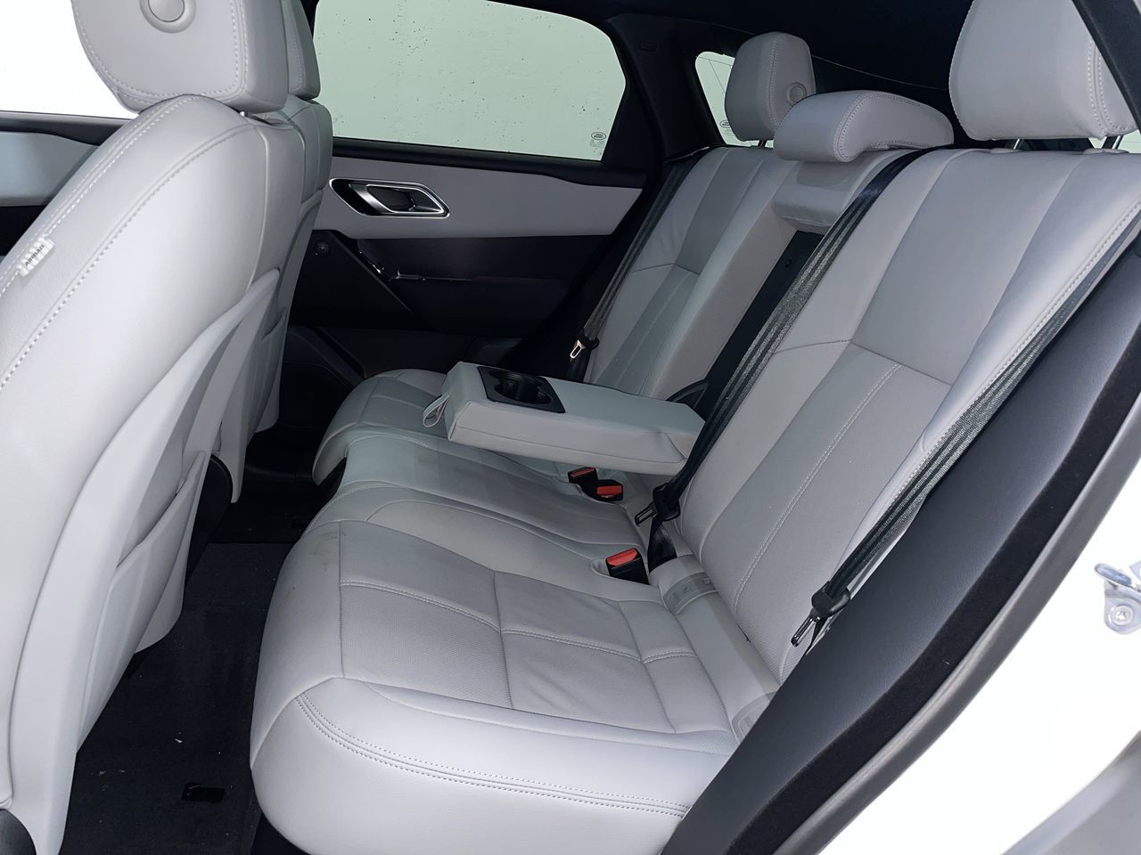 2026  Range Rover Velar