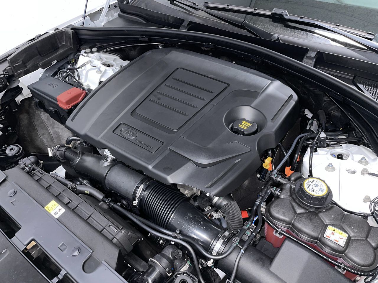 2026  Range Rover Velar