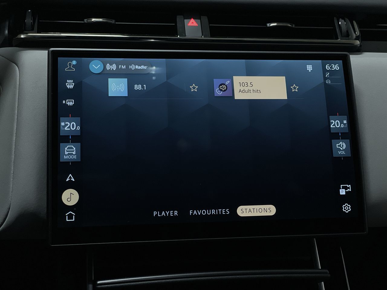 2026  Range Rover Velar