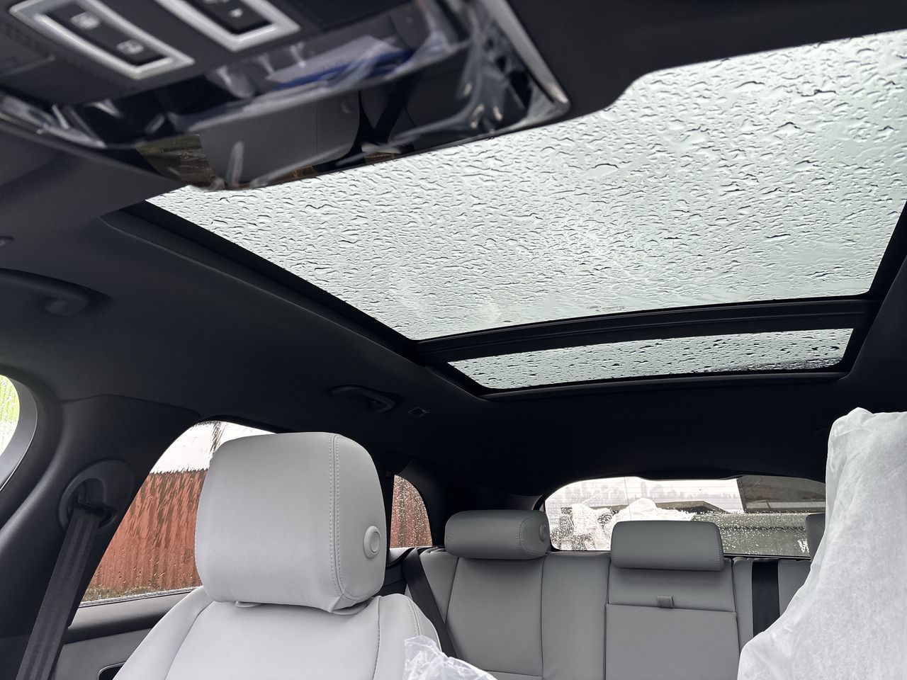 2026  Range Rover Velar