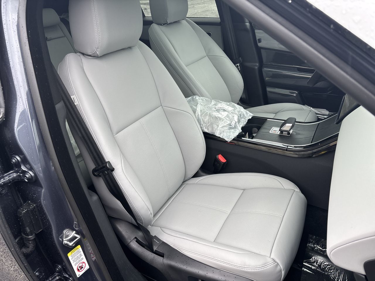 2026  Range Rover Velar