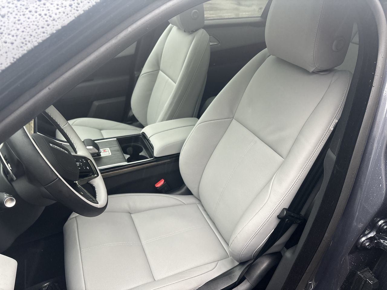 2026  Range Rover Velar