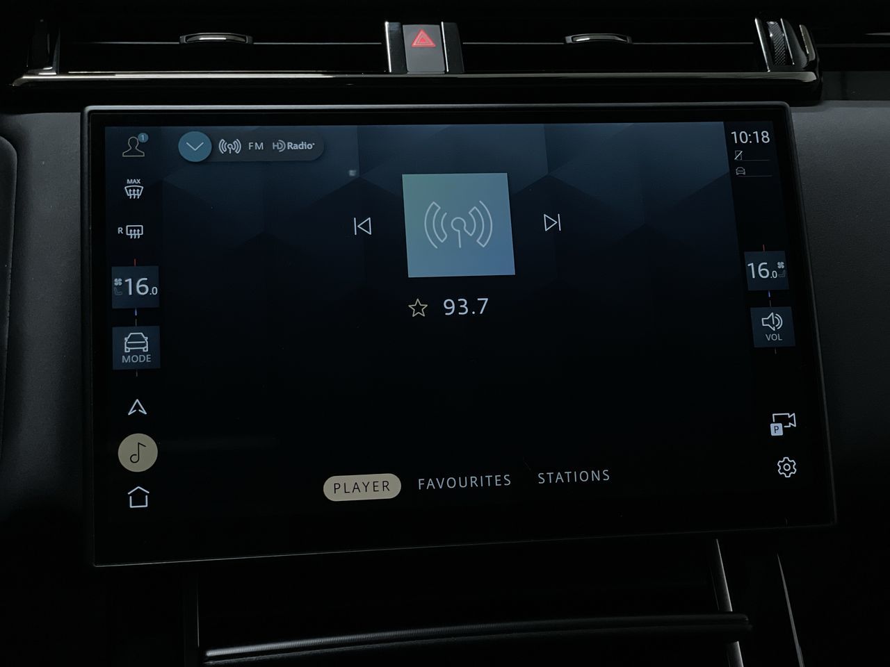2026  Range Rover Velar