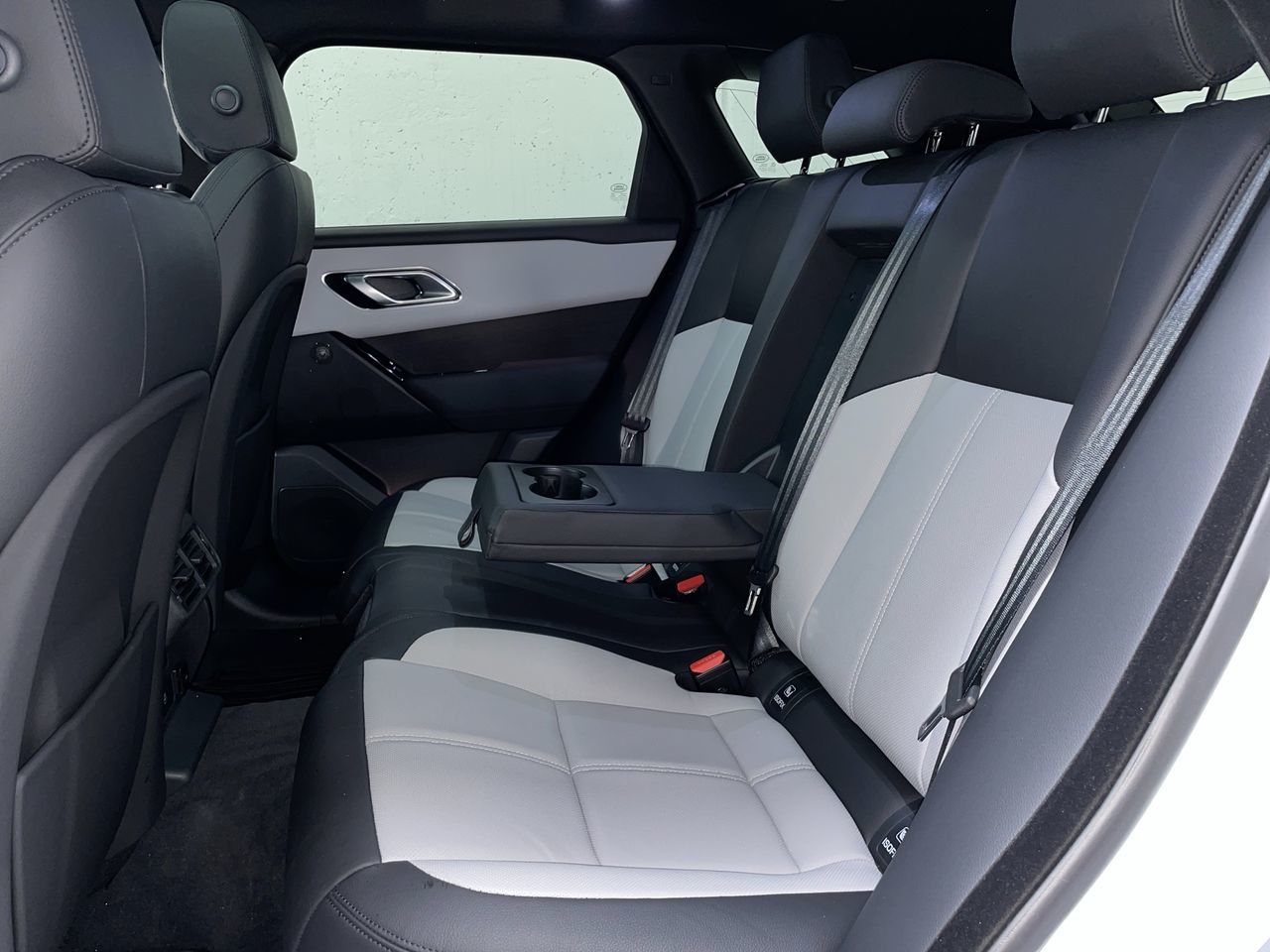 2026 Land Rover Range Rover Velar in Vancouver, British Columbia
