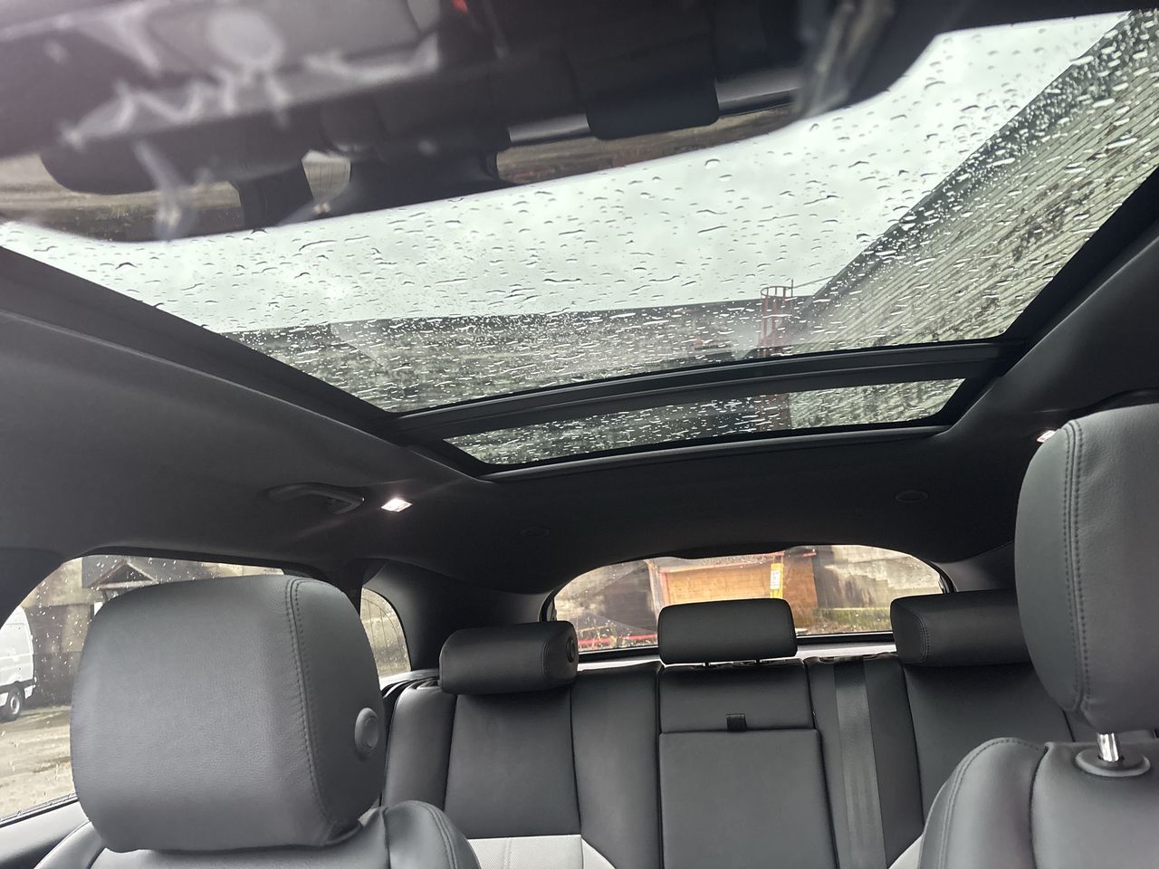 2026  Range Rover Velar