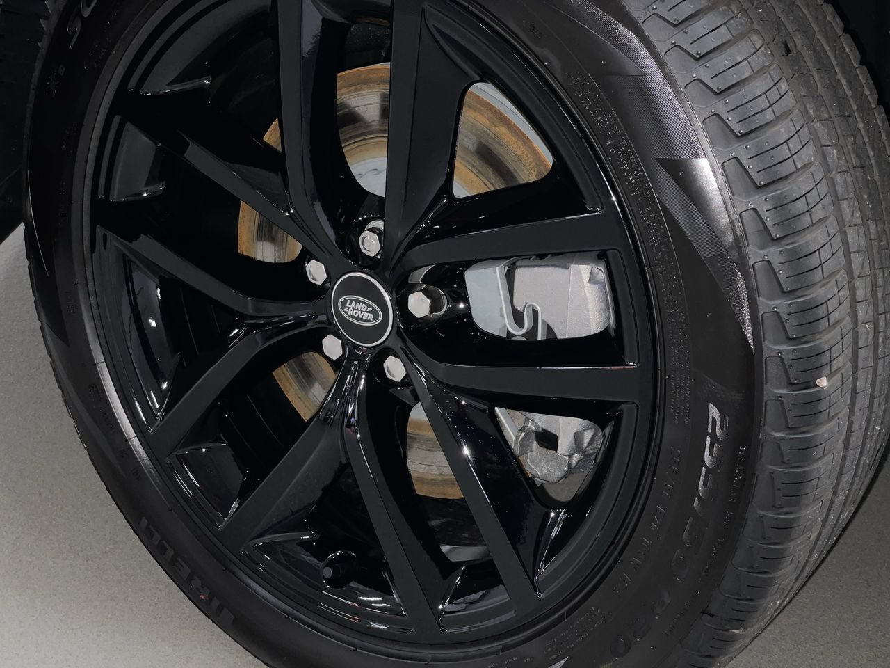 2026  Range Rover Velar