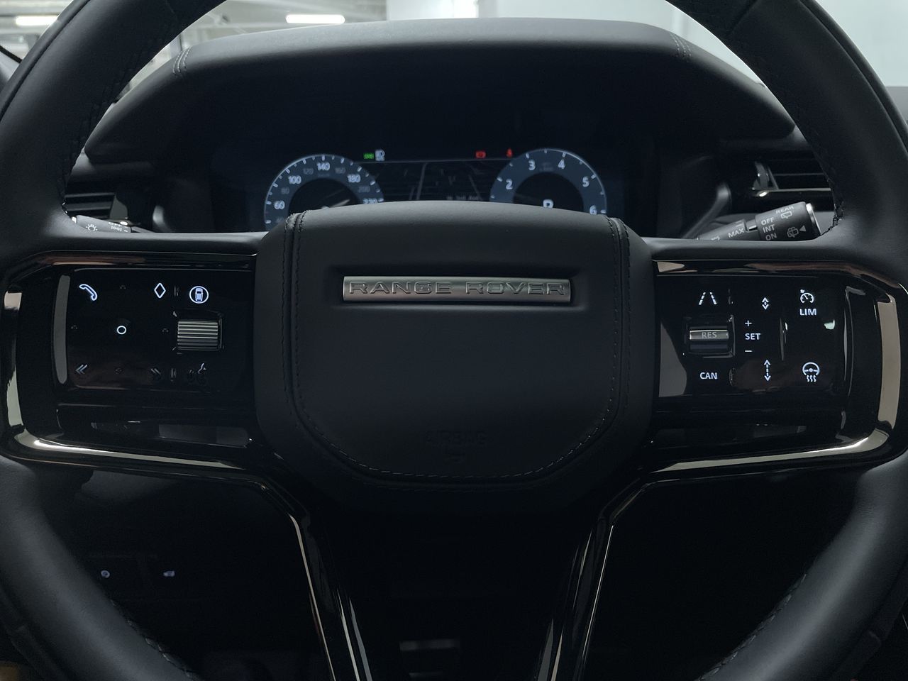 2026  Range Rover Velar