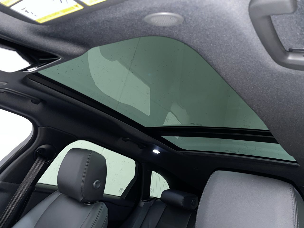 2026  Range Rover Velar