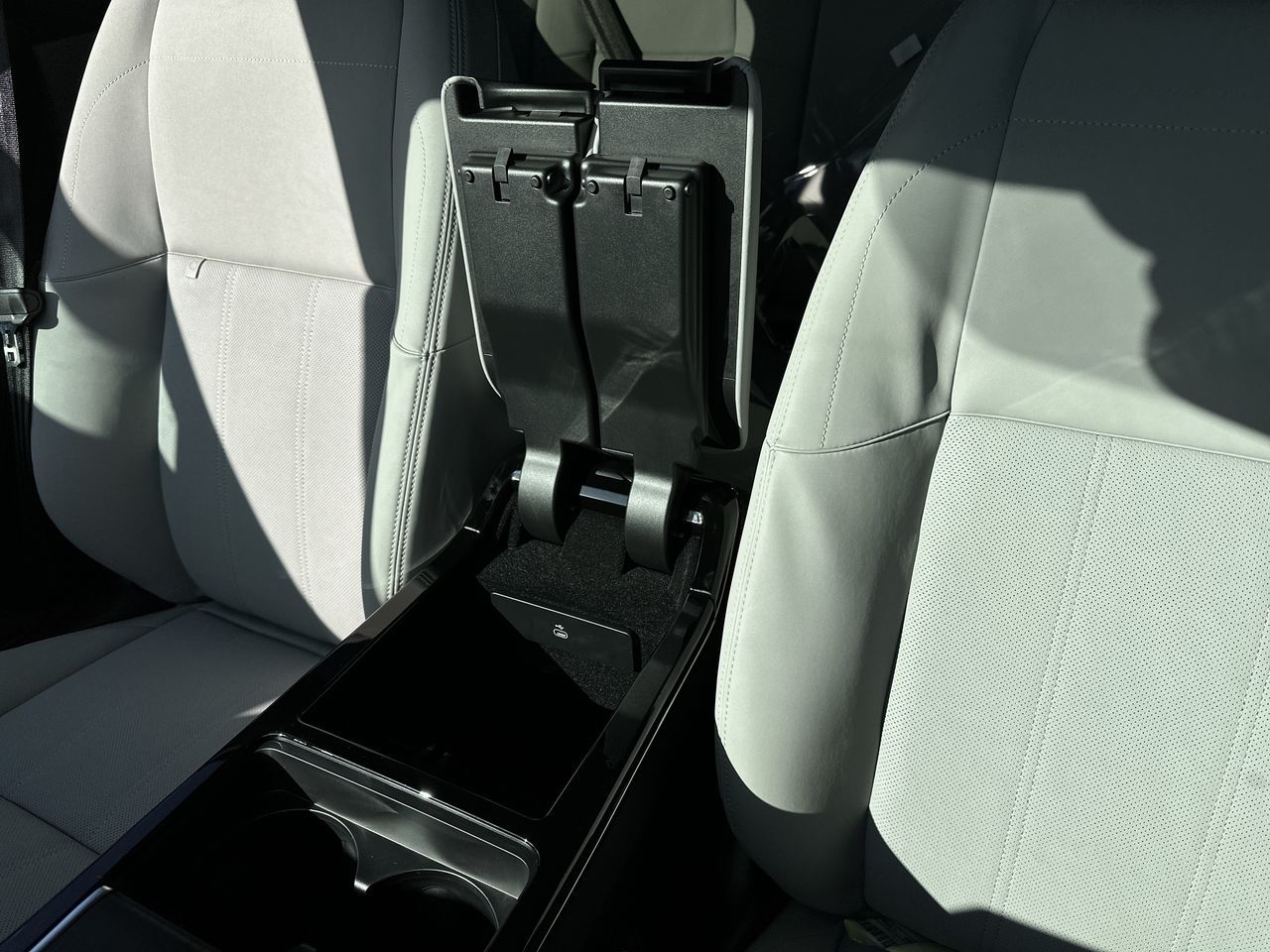 2026  Range Rover Velar