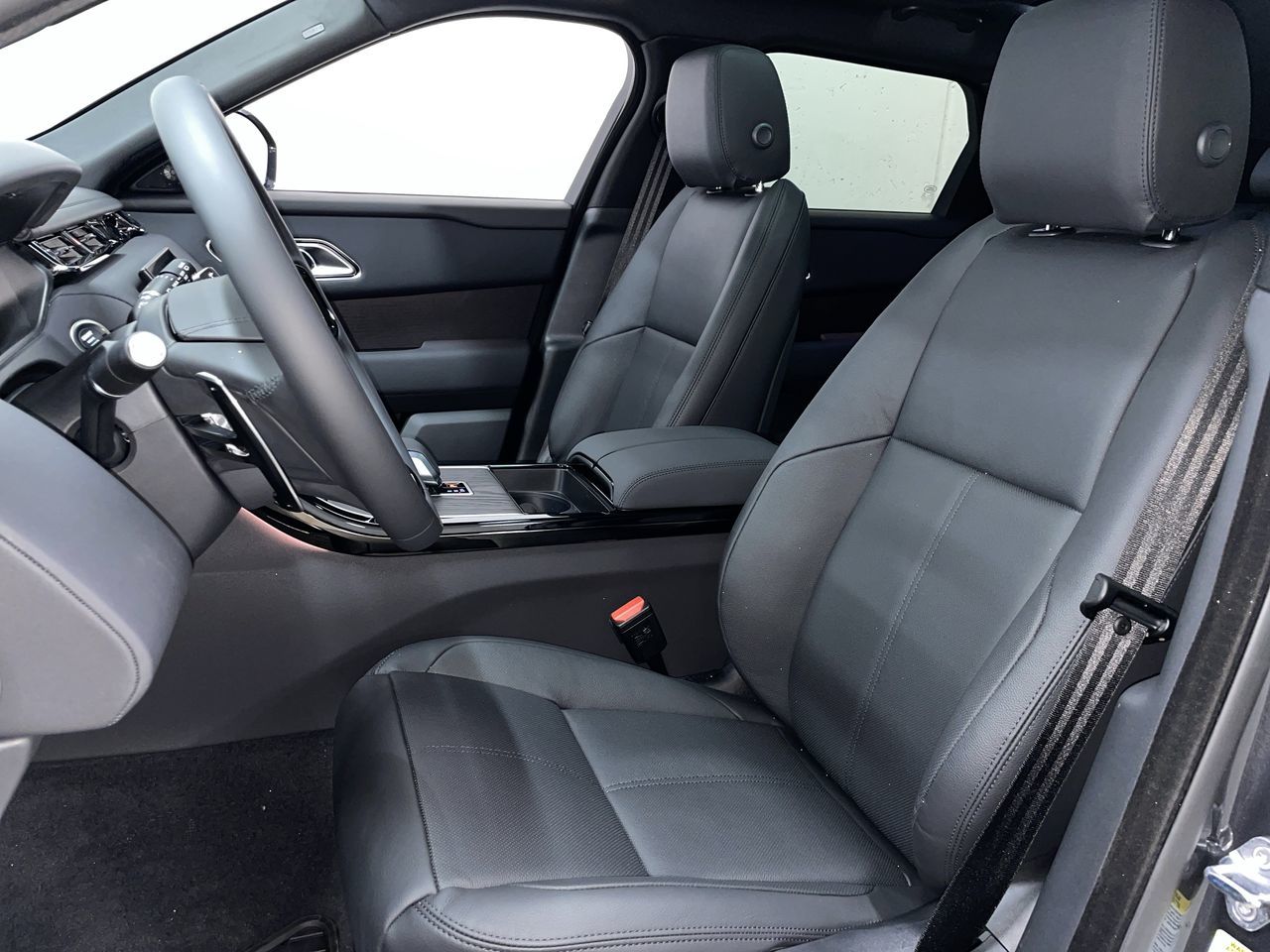 2026  Range Rover Velar