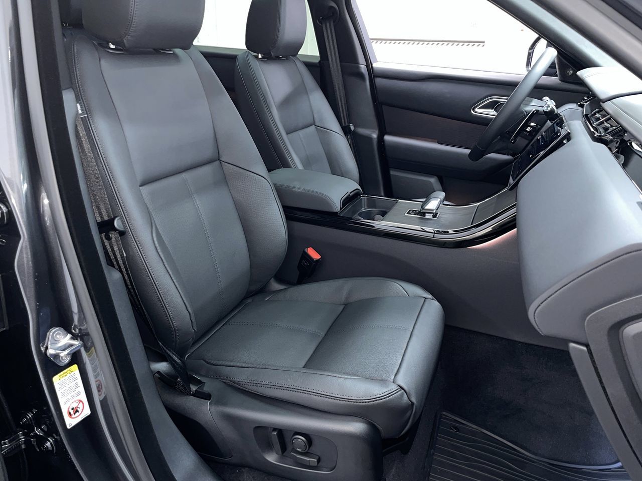 2026  Range Rover Velar