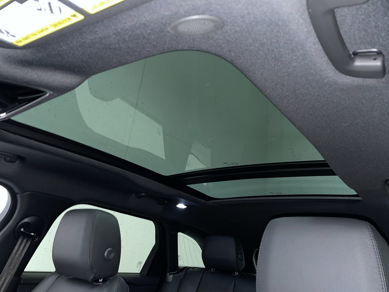 2026  Range Rover Velar