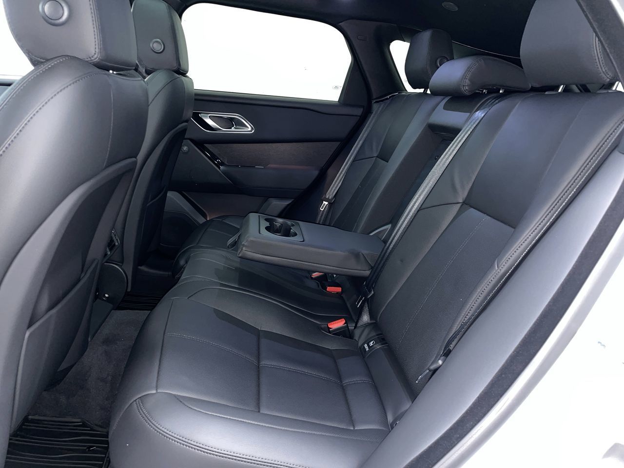 2026  Range Rover Velar