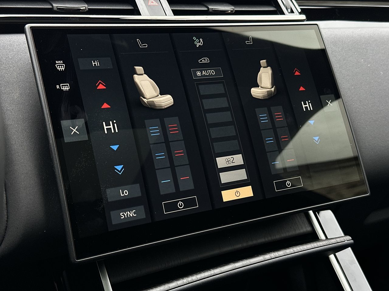 2026 Land Rover Range Rover Velar in Vancouver, British Columbia