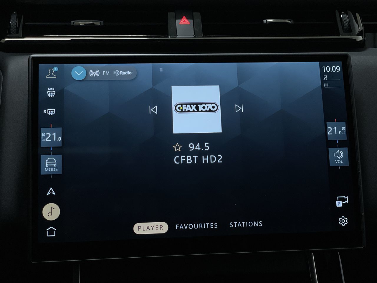 2026  Range Rover Velar