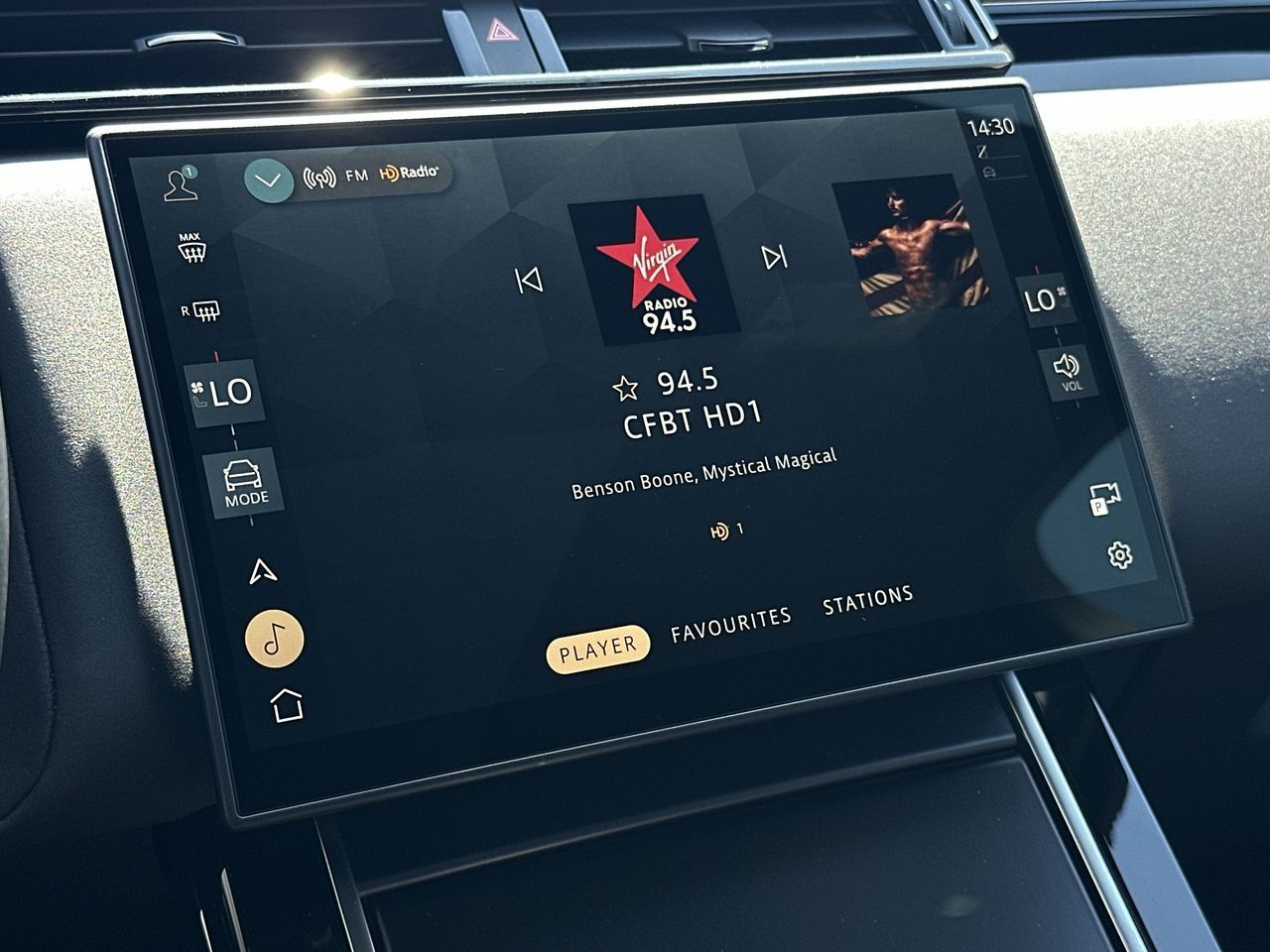 2026 Land Rover Range Rover Velar