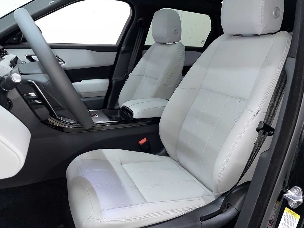 2026  Range Rover Velar