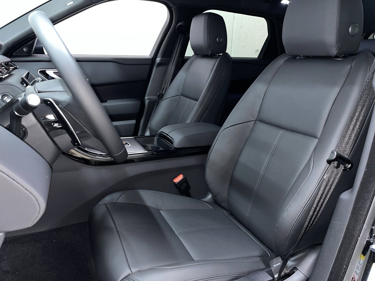 2026  Range Rover Velar